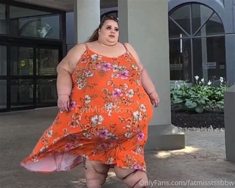 ssbbw fatmisst|Ssbbw FatMissT Walking